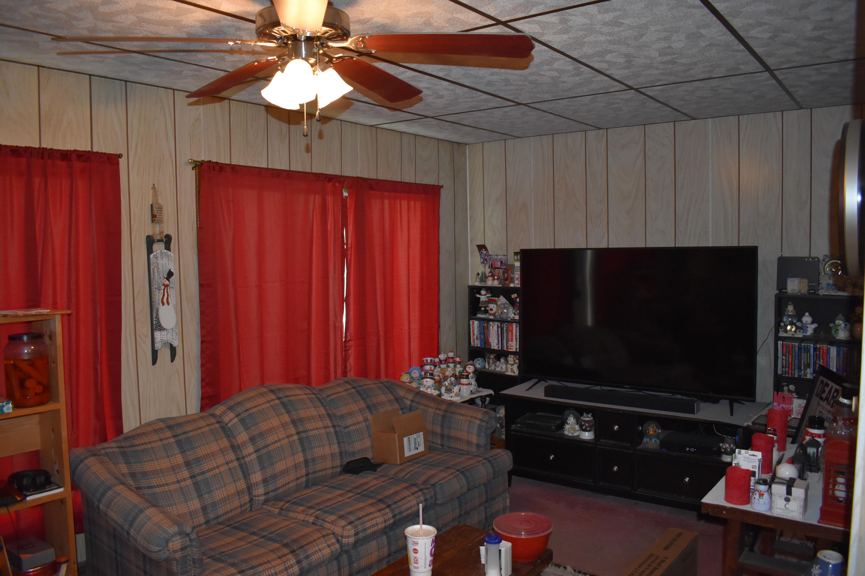 18 Perry Street Lincoln, ME 04457 - Photo 12 of 14 DSC_0144