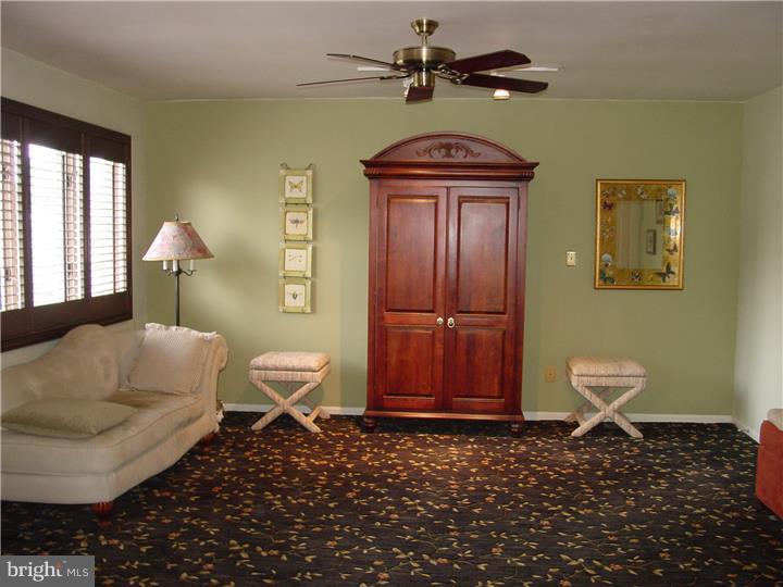 19 Hanover Court Princeton, NJ 08540 - Photo 13 of 25 Bedroom - Main