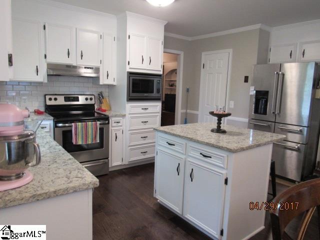214 Briar Creek Road Greer, SC 29650 - Photo 8 of 25 Gallery Image 8
