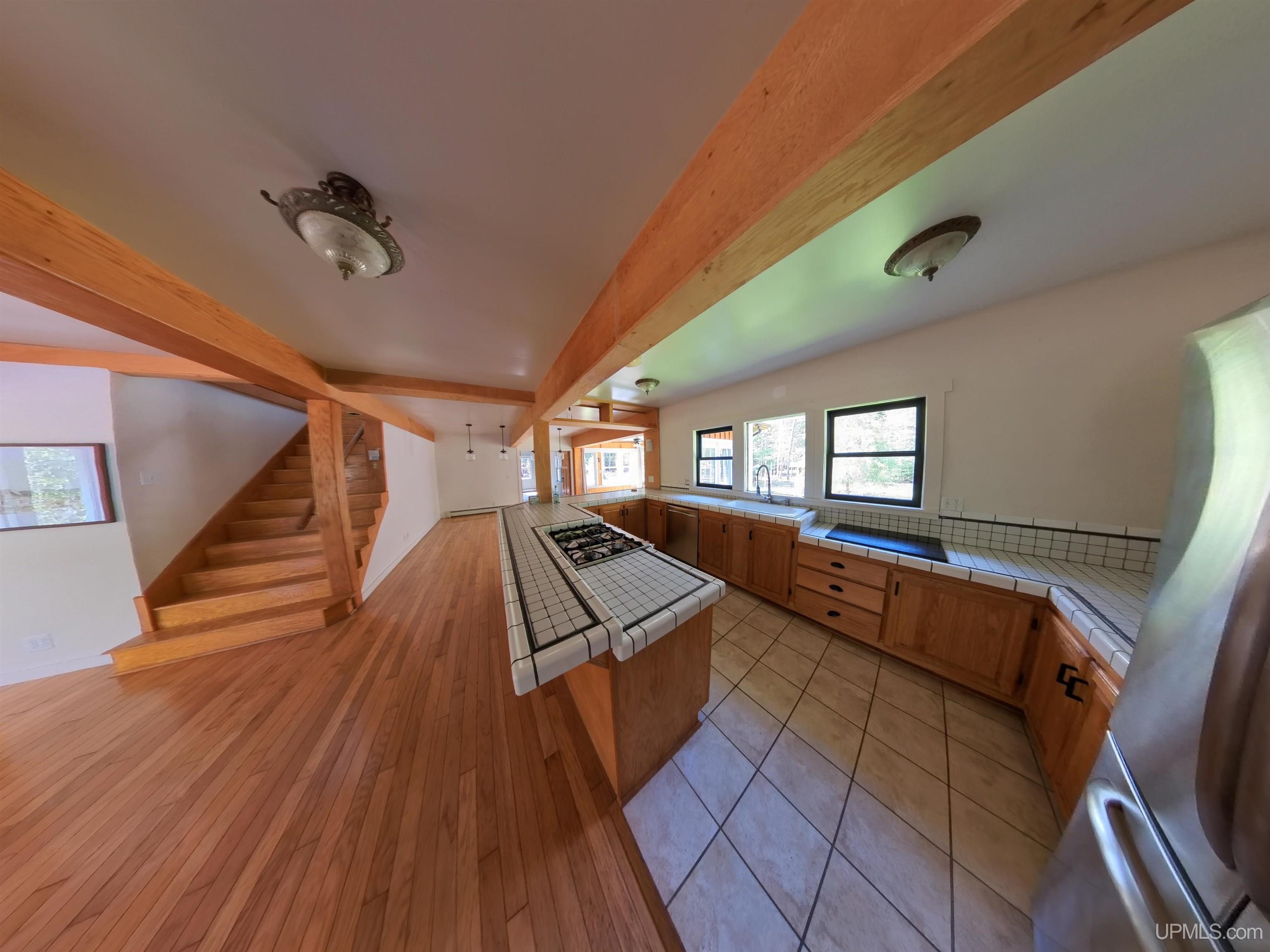 4385 K Road Bark River, MI 49807 - Photo 5 of 50