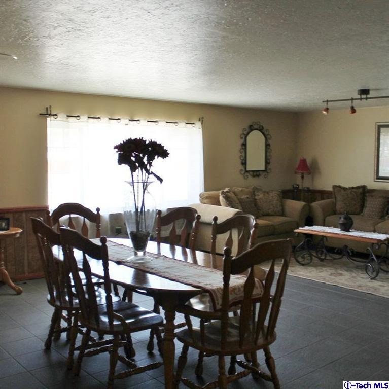 18700 Symeron Road Apple Valley, CA 92307 - Photo 3 of 27 Additional Photo