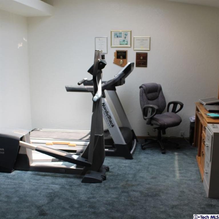 18700 Symeron Road Apple Valley, CA 92307 - Photo 4 of 27 Additional Photo