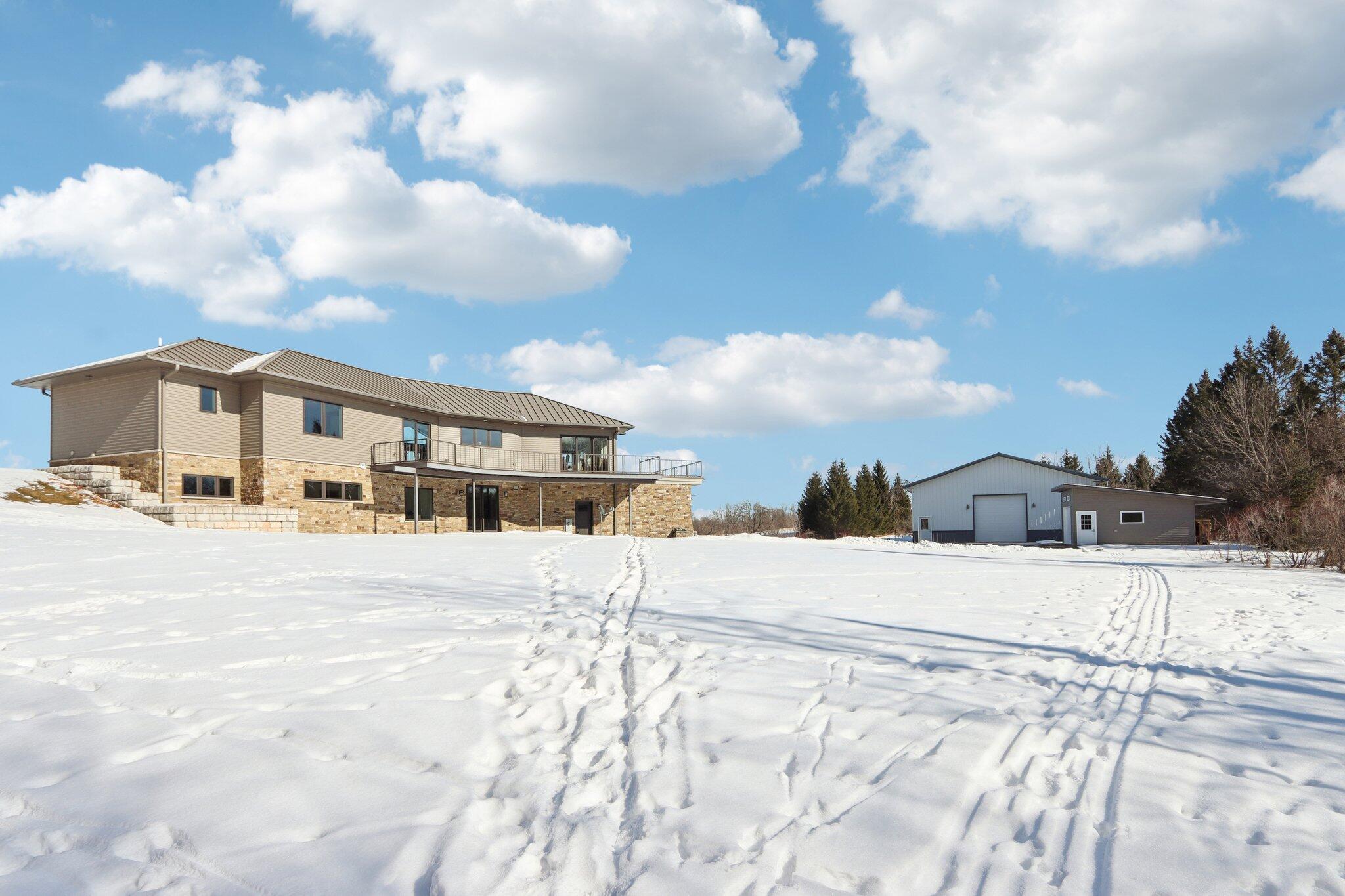 W9160 Deer Road Mitchell, WI 53011 - Photo 4 of 120 4-web-or-mls-W9160 Deer Rd-S0502-004