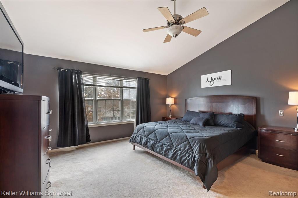 222 Saxon Court Rochester Hills, MI 48307 - Photo 14 of 24