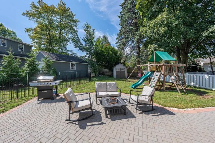 660 Arcadia Road Ridgewood, NJ 07450 - Photo 11 of 39