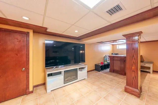 $885,000 | 660 Arcadia Road, Ridgewood, NJ 07450