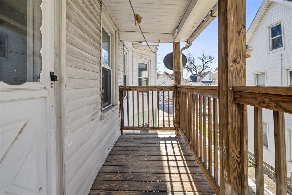72 Waverly Street Springfield, MA 01107 - Photo 14 of 38 Gallery Image 14