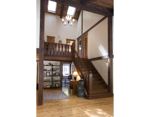 8 Ledgewood Road Manchester, MA 01944 - Photo 10 of 23 Gallery Image 10