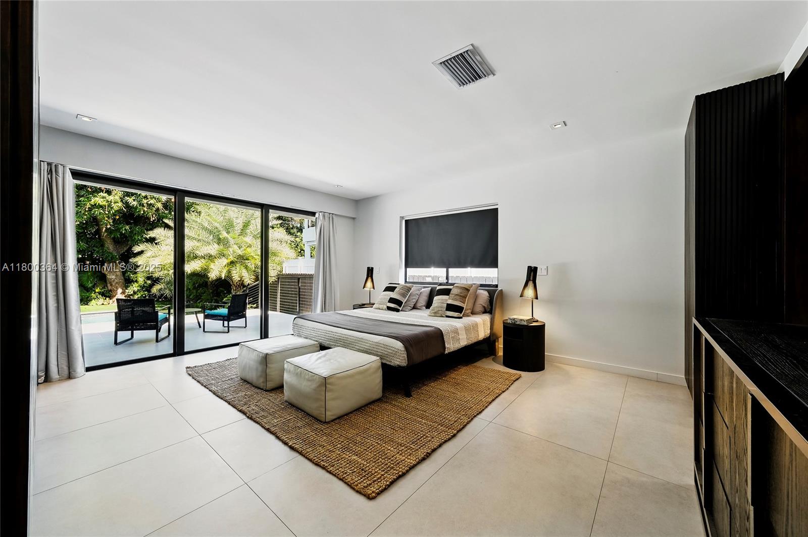4275 Prairie Avenue Miami Beach, FL 33140 - Photo 29 of 61