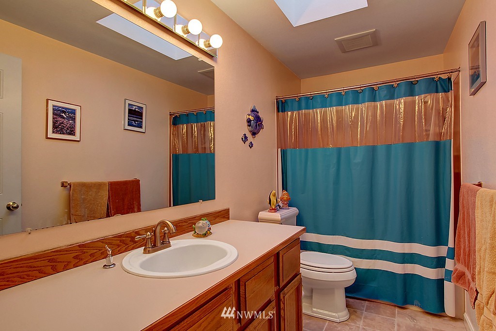 16012 Southeast 180th Place Renton, WA 98058 - Photo 22 of 24 Gallery Image 22
