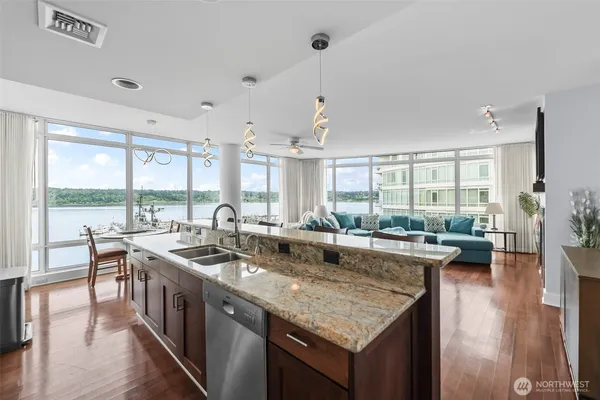 $699,000 | 360 Washington Avenue, Unit 405, Bremerton, WA 98337