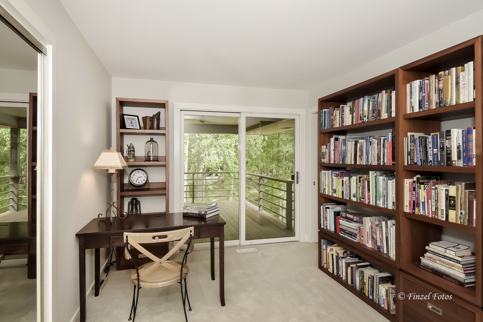186 Stonegate Road Trout Valley, IL 60013 - Photo 18 of 38