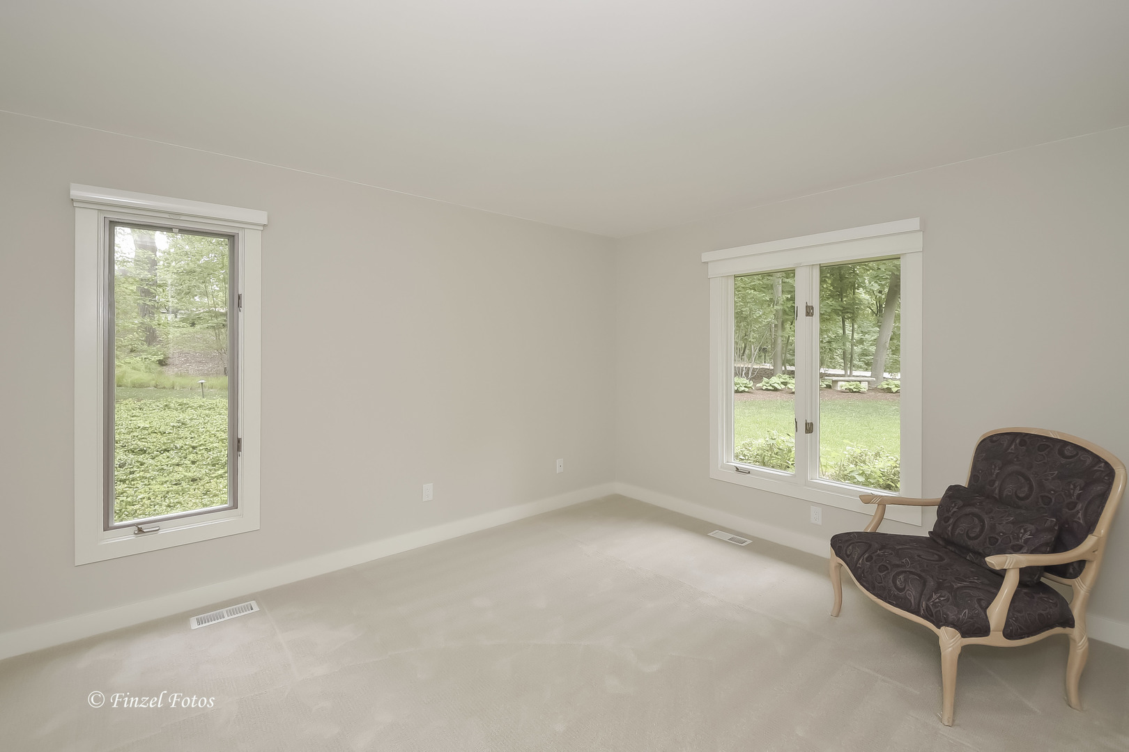 186 Stonegate Road Trout Valley, IL 60013 - Photo 19 of 38