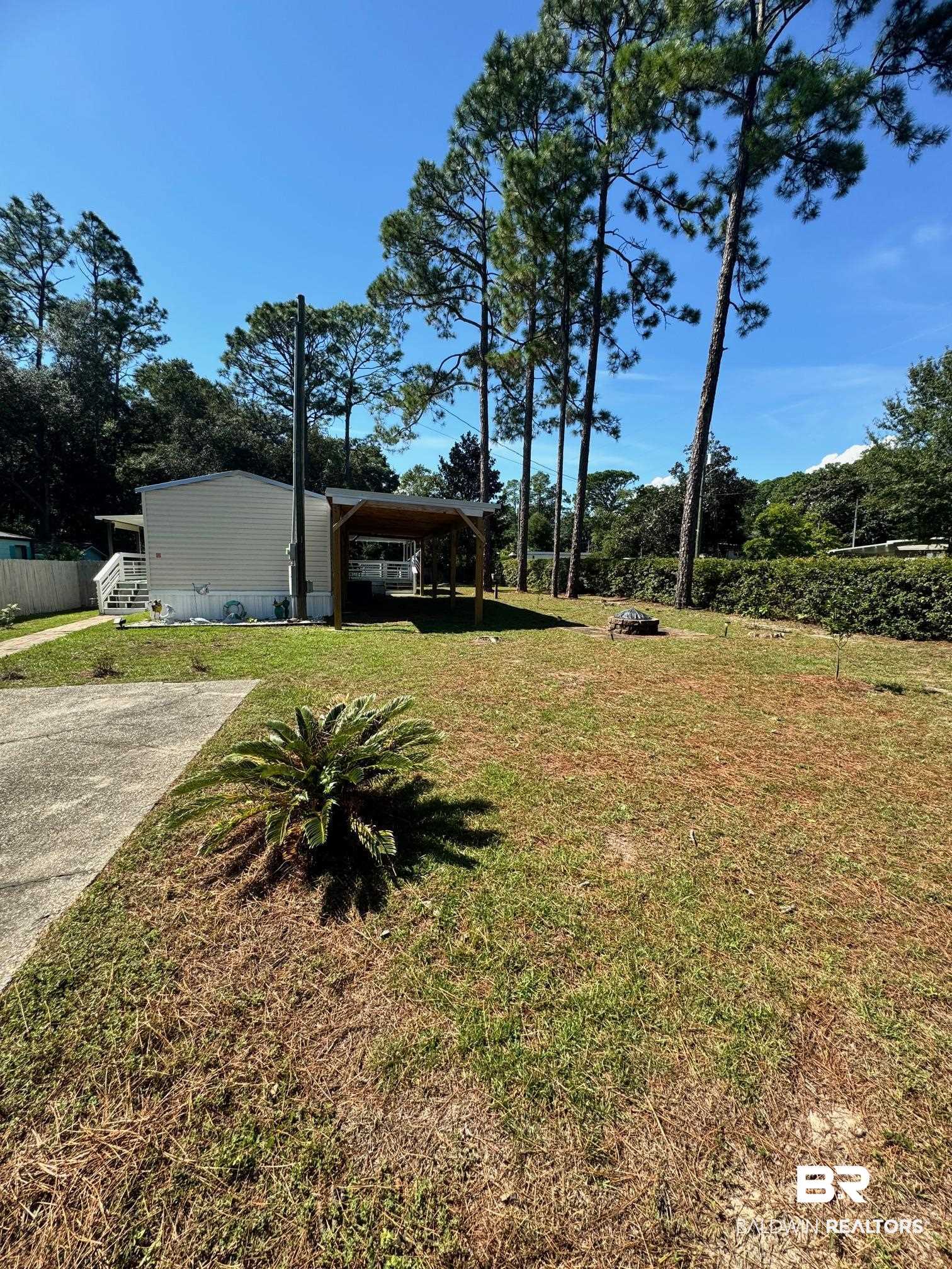 1420 Ridgewood Circle Lillian, AL 36549 - Photo 1 of 41 Exterior space
