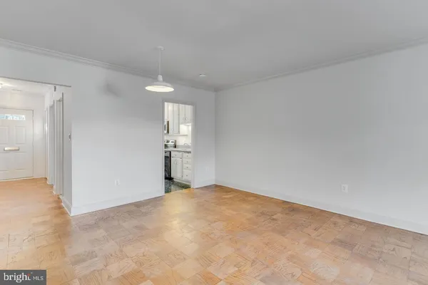 $4,300 | 3265 Sutton Place Northwest, Washington, DC 20016