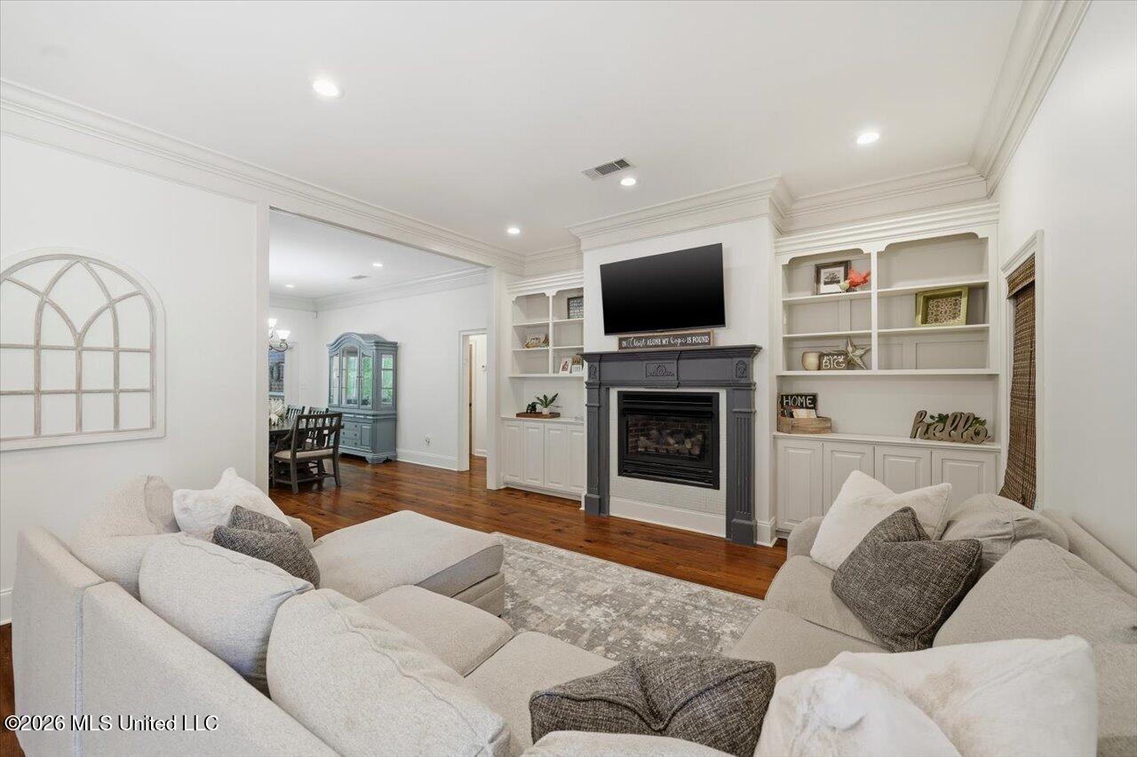 2003 Canterbury Place Brandon, MS 39042 - Photo 11 of 71 10-2003 Canterbury Pl _ Home Tours MS