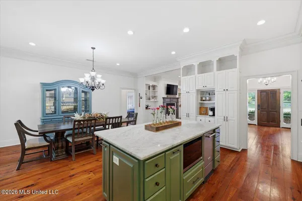 $675,000 | 2003 Canterbury Place, Brandon, MS 39042