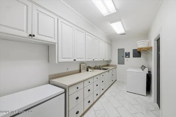 $675,000 | 2003 Canterbury Place, Brandon, MS 39042