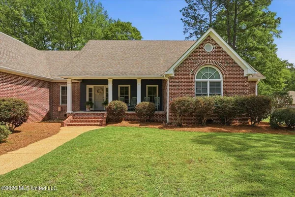 $675,000 | 2003 Canterbury Place, Brandon, MS 39042