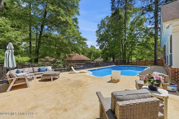 $675,000 | 2003 Canterbury Place, Brandon, MS 39042