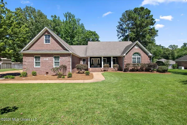 $675,000 | 2003 Canterbury Place, Brandon, MS 39042