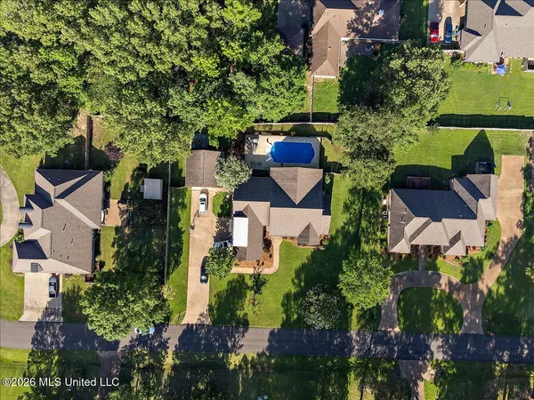 $675,000 | 2003 Canterbury Place, Brandon, MS 39042