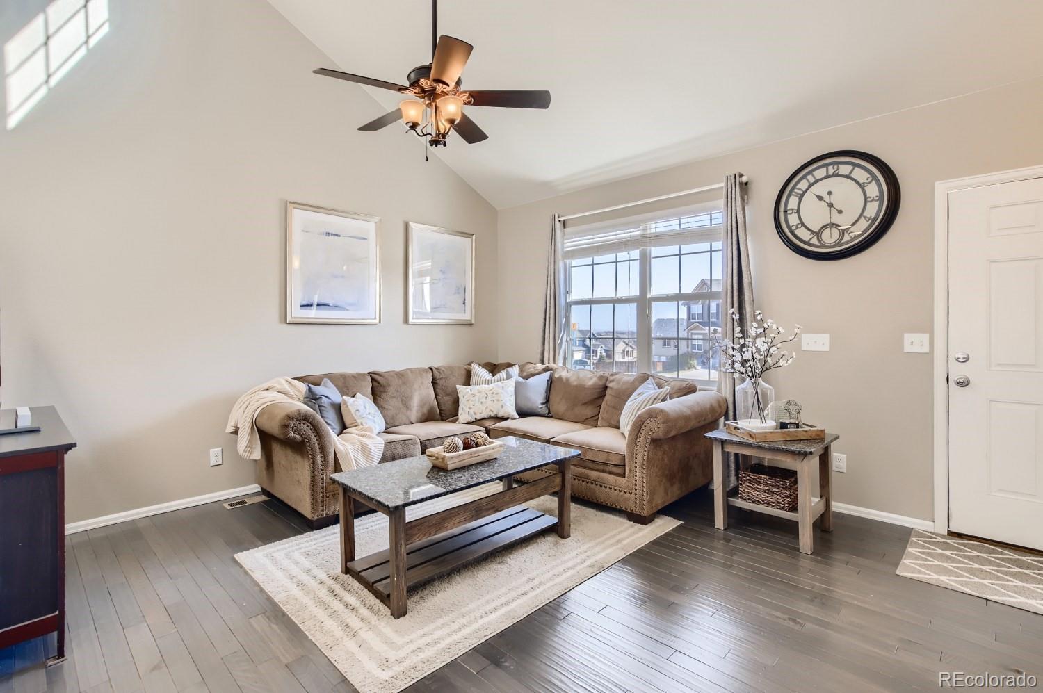 3495 Amber Sun Circle Castle Rock, CO 80108 - Photo 3 of 31