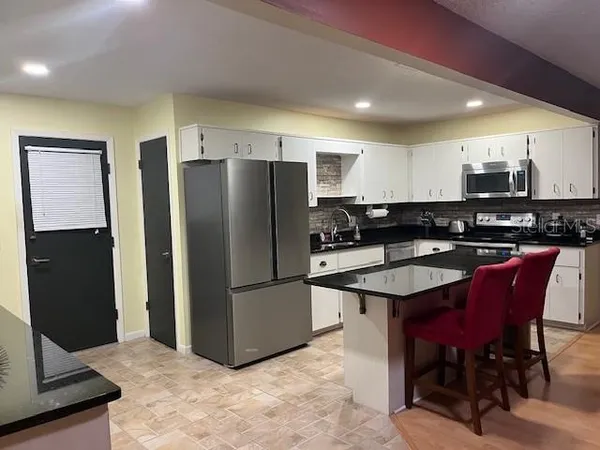 $1,800 | 8720 Southwest 97th Street, Unit E, Ocala, FL 34481