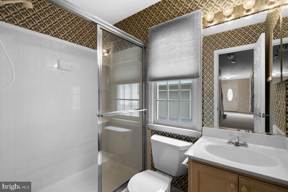 317 Ridgepoint Place Gaithersburg, MD 20878 - Photo 18 of 19