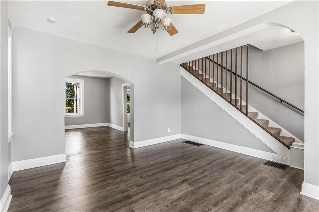 474 Irvin Avenue Rochester, PA 15074 - Photo 4 of 24 Gallery Image 4
