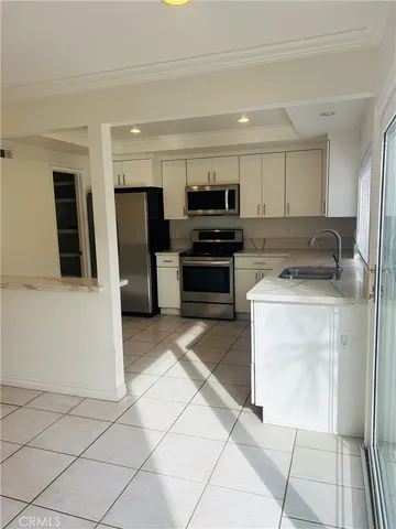 $3,500 | 9808 Via Sonoma, Cypress, CA 90630