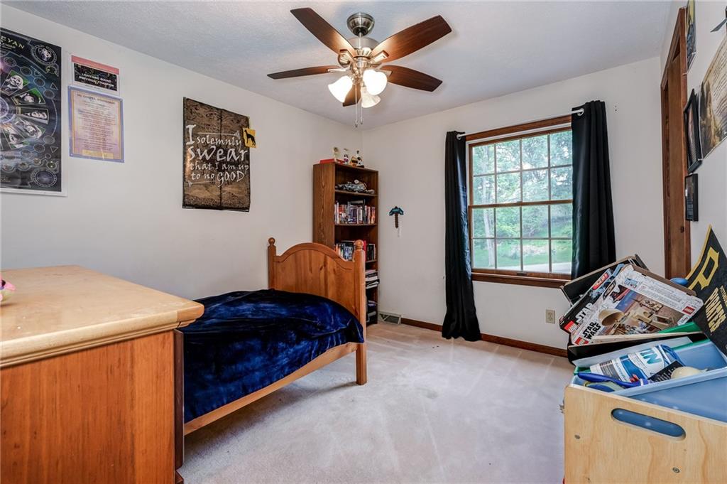 137 Broadbent Road Sewickley, PA 15143 - Photo 17 of 25 Gallery Image 17