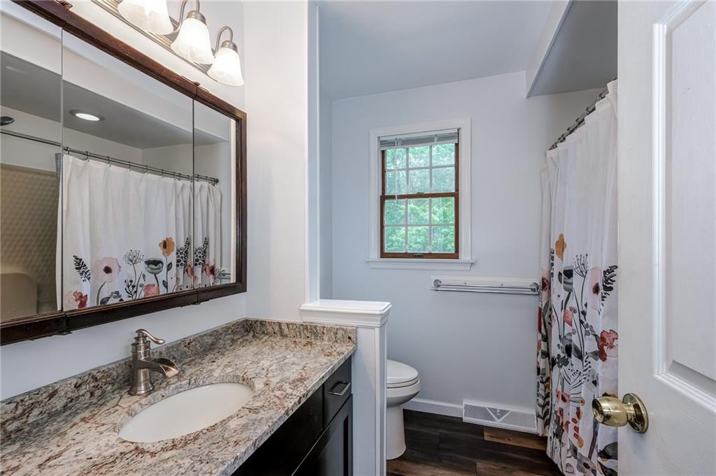 137 Broadbent Road Sewickley, PA 15143 - Photo 18 of 25 Gallery Image 18
