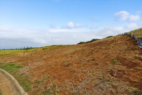 $1,200,000 | 265 Uki Uki Loop, Lahaina, HI 96761
