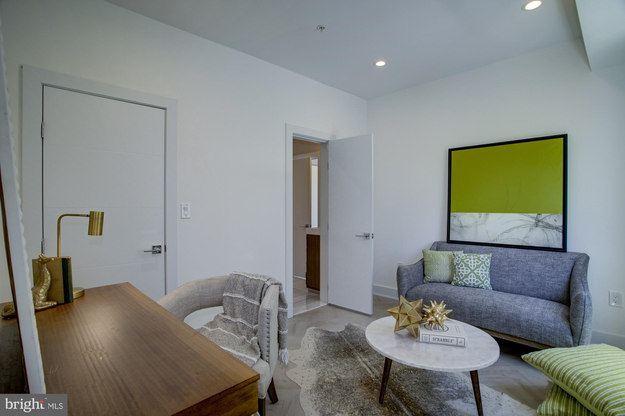 2429 Ontario Road Northwest, Unit 6 Washington, DC 20009 - Photo 20 of 29 2nd Bedroom main level