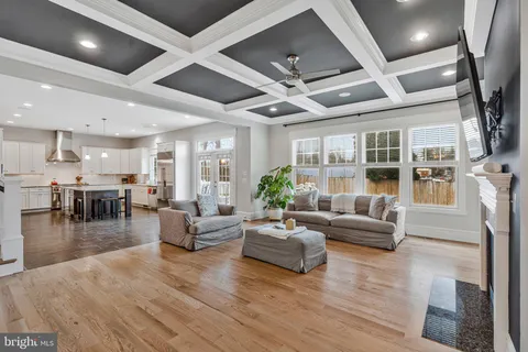 $2,695,000 | 362 Park Street Northeast, Vienna, VA 22180