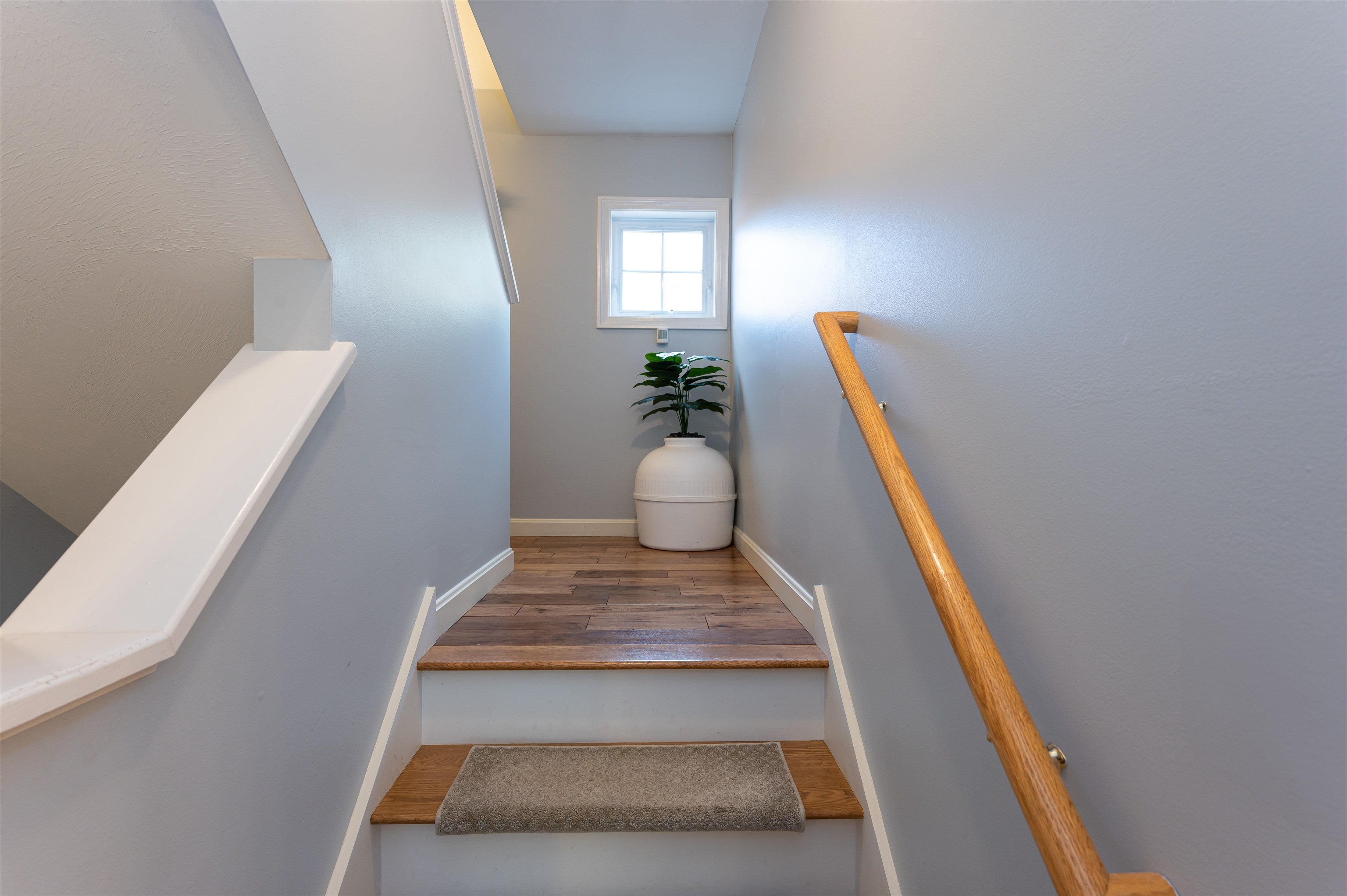 25 Hackett Hill Road Manchester, NH 03102 - Photo 15 of 40 Gallery Image 15