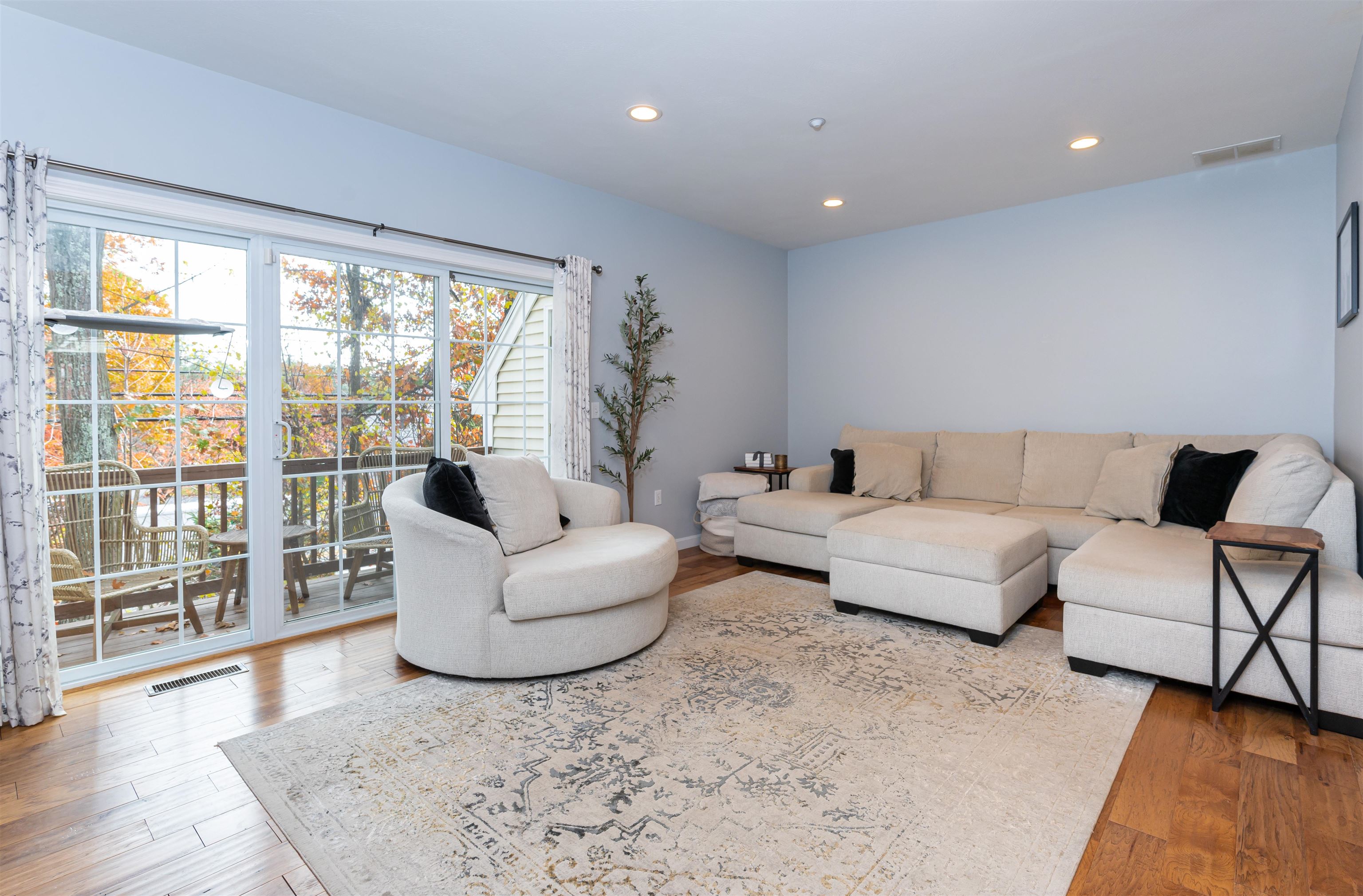 25 Hackett Hill Road Manchester, NH 03102 - Photo 40 of 40 Gallery Image 40