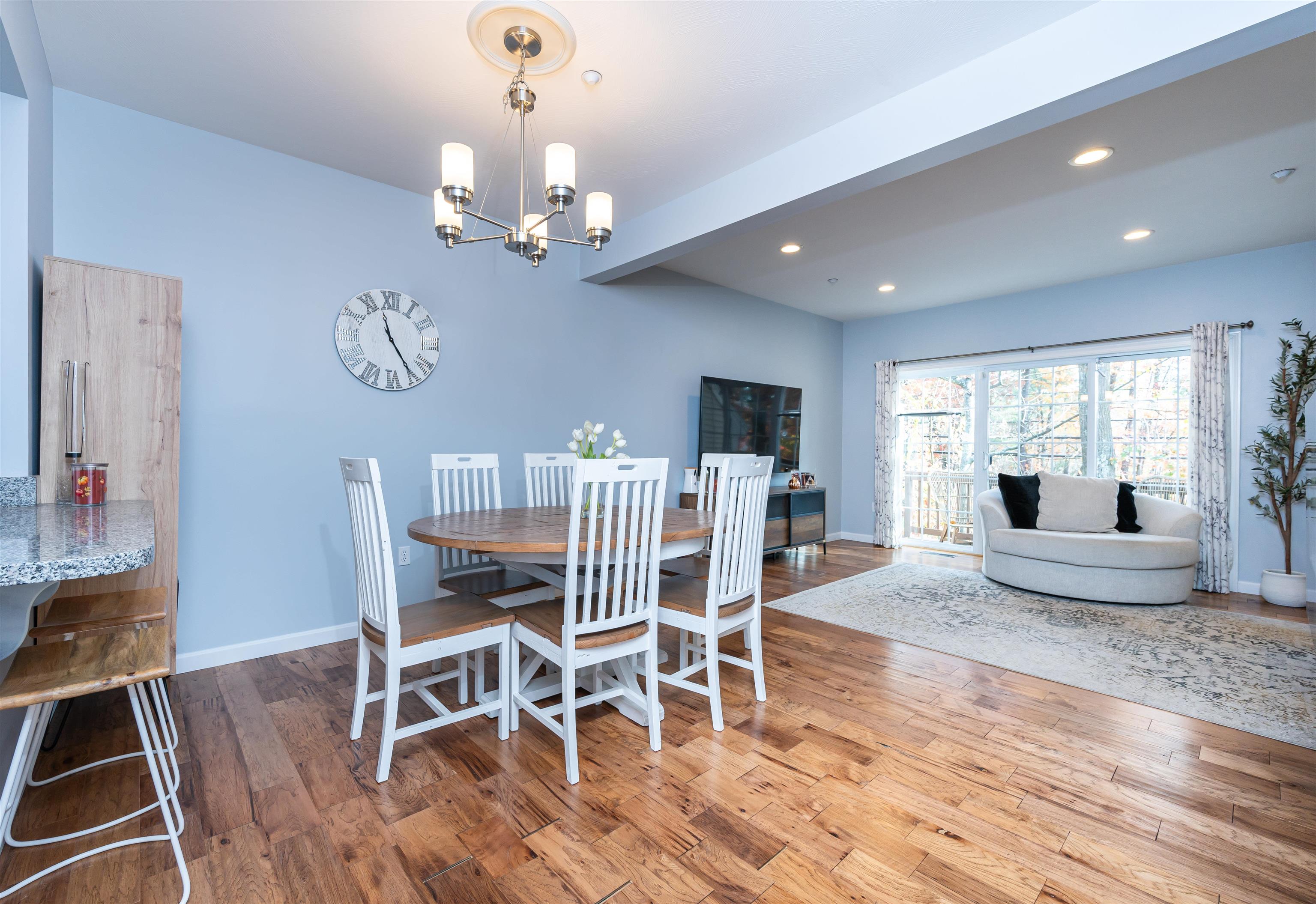 25 Hackett Hill Road Manchester, NH 03102 - Photo 5 of 40 Gallery Image 5