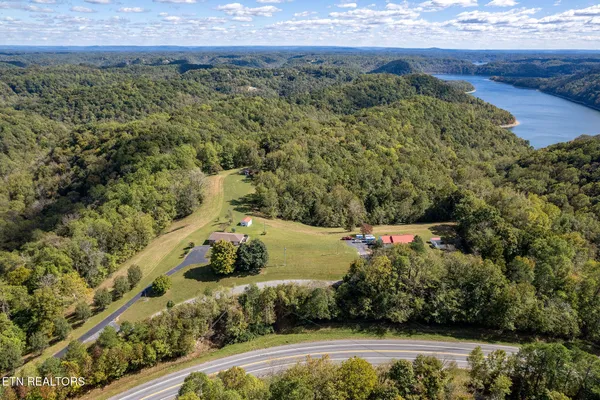 $1,499,900 | Smithville Highway, Silver Point, TN 38582