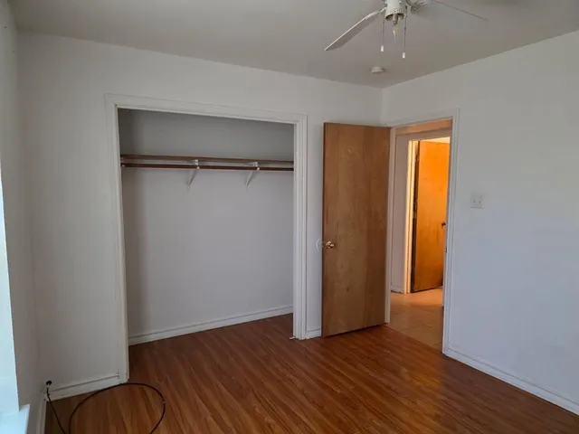 $1,750 | 136 Richard Lane, Azle, TX 76020