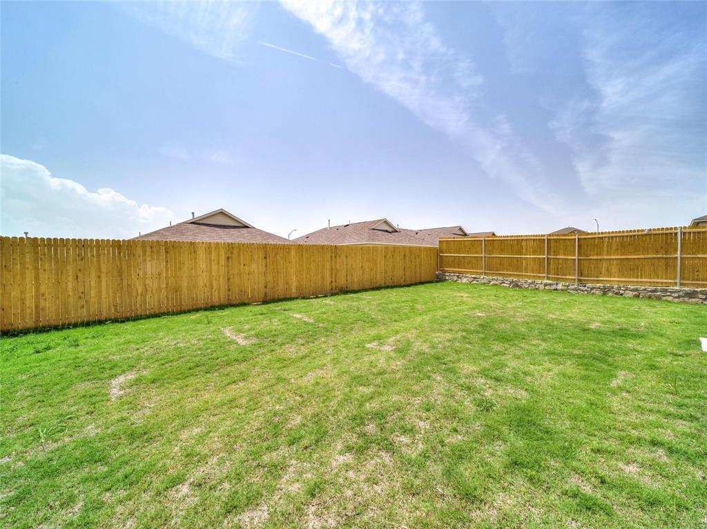 357 Sun Bluff Road Fort Worth, TX 76052 - Photo 25 of 35 Image quality insufficient for description