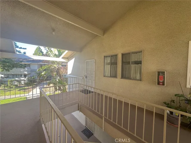 $2,400 | 353 Avenida Sevilla, Laguna Woods, CA 92637