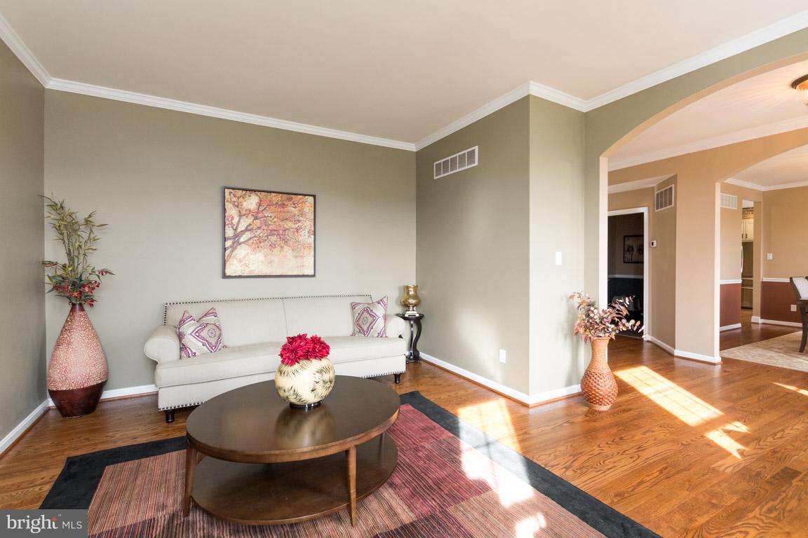 4838 Wentz Road Manchester, MD 21102 - Photo 12 of 28 Formal Living Room