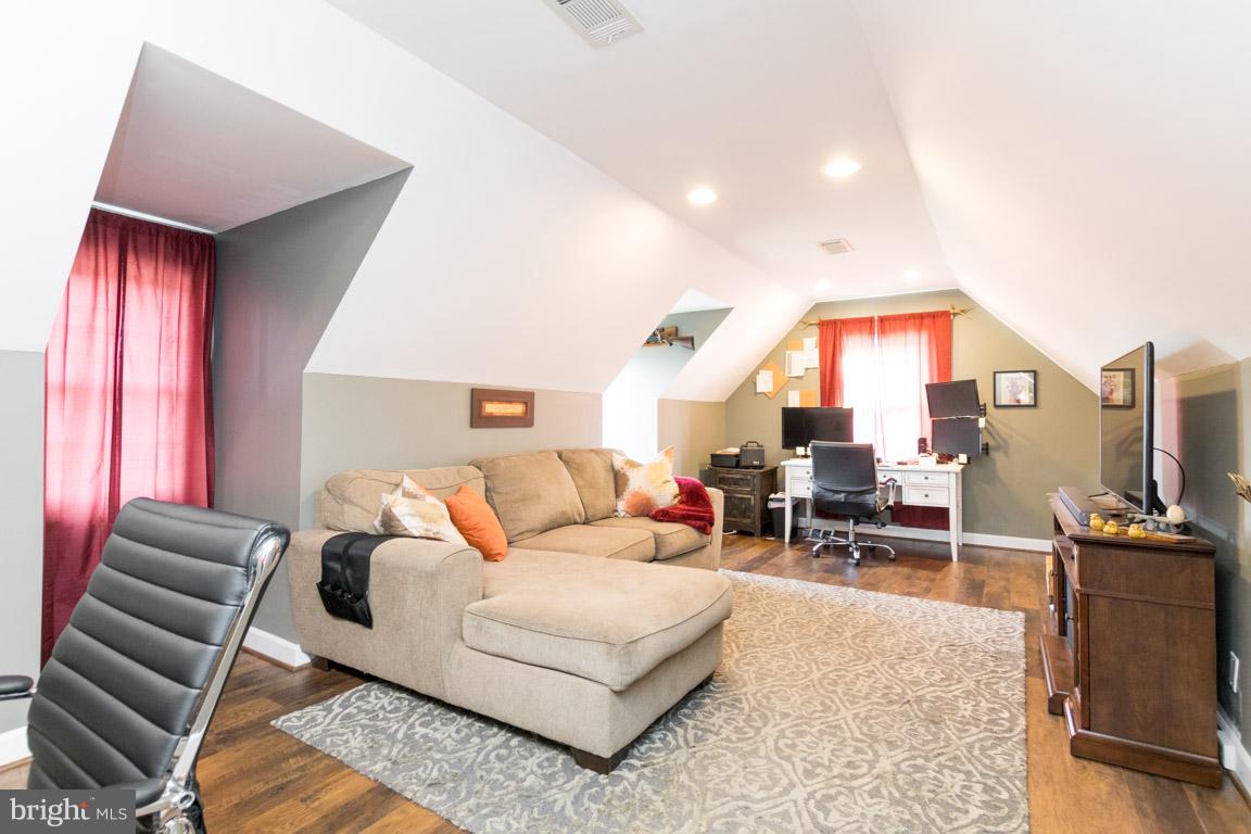 4838 Wentz Road Manchester, MD 21102 - Photo 20 of 28 Office or Den off the Master bedroom