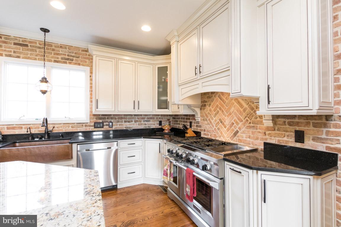 4838 Wentz Road Manchester, MD 21102 - Photo 6 of 28 Expansive kitchen with a 6 burner stove