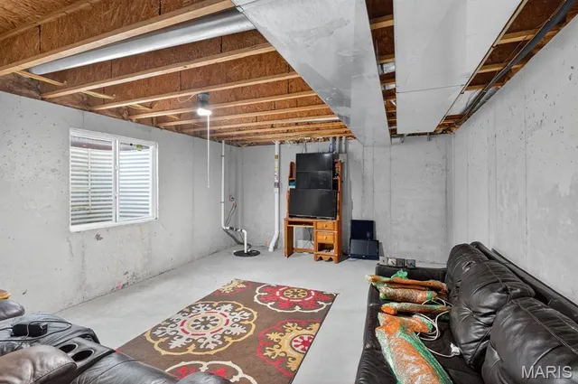 $340,000 | 1721 Lombardi Court, Swansea, IL 62226