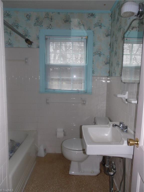 4464 Blanch Road Blanch, NC 27212 - Photo 7 of 16 Gallery Image 7