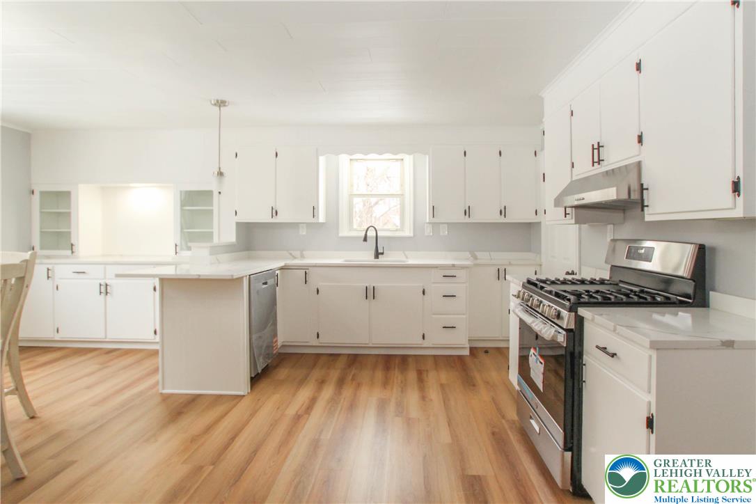 1459 Easton Road Hellertown, PA 18055 - Photo 13 of 38