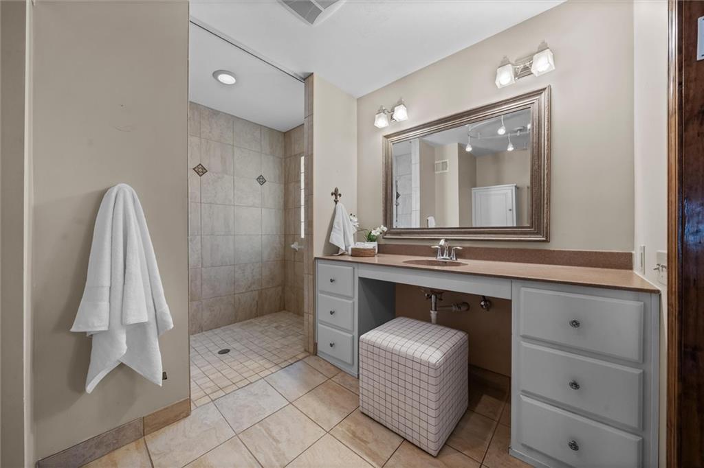 12908 West 84th Street Lenexa, KS 66215 - Photo 22 of 47